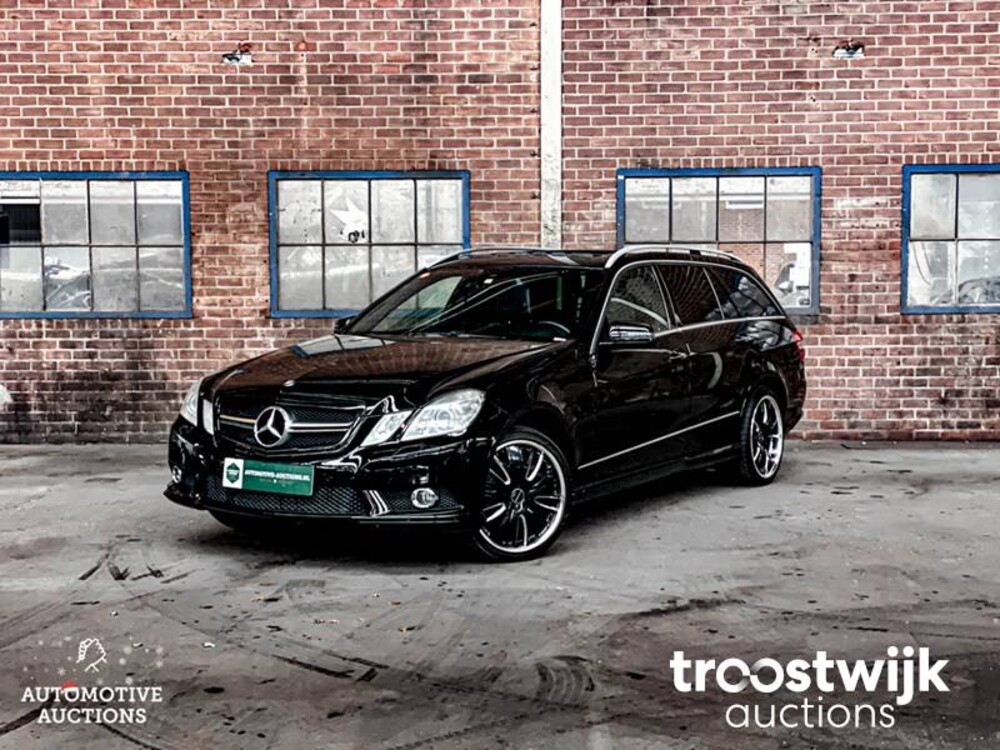 Mercedes-Benz E550 AMG 5.5 V8  Auto