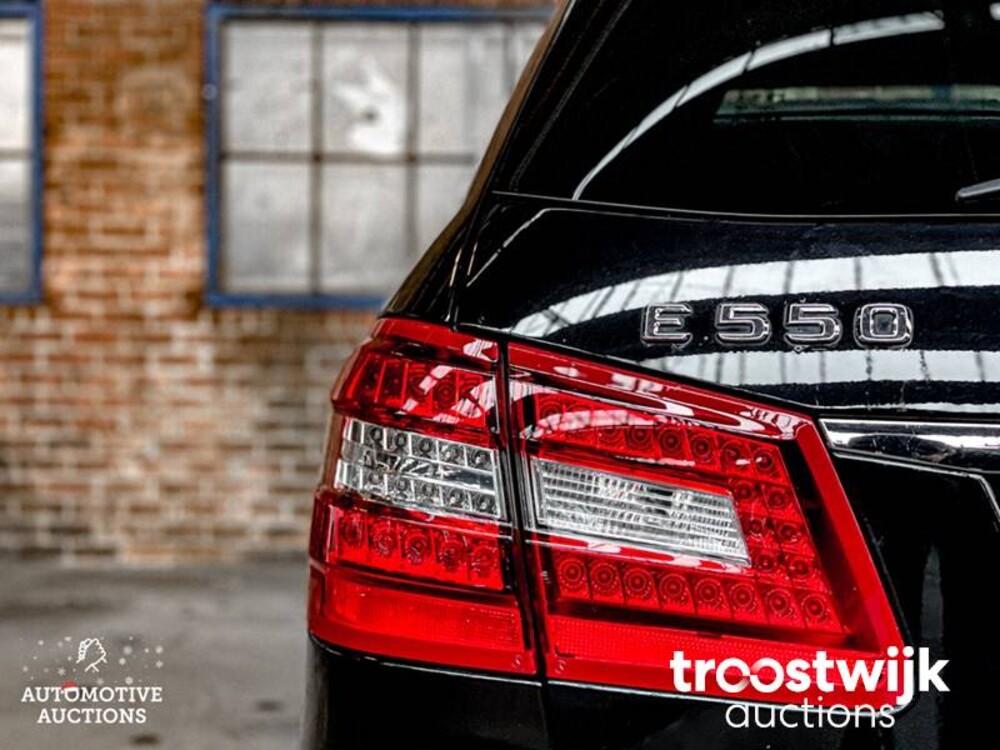 Mercedes-Benz E550 AMG 5.5 V8  Auto