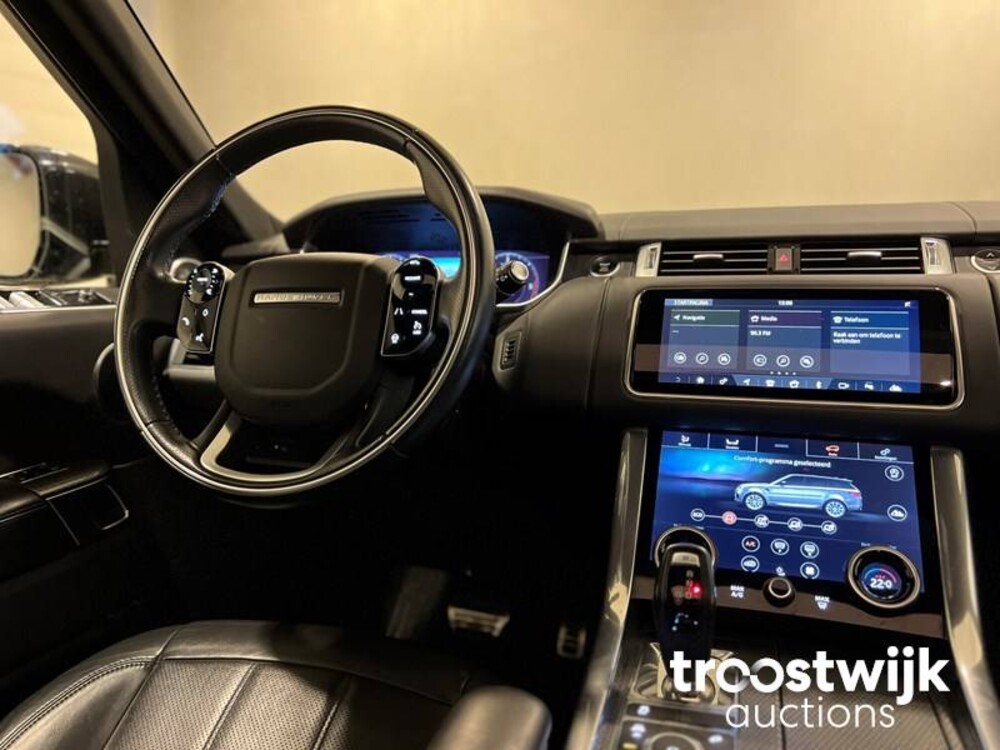 Land Rover Range Rover Sport 3.0 TDV6 HSE Dynamic Car