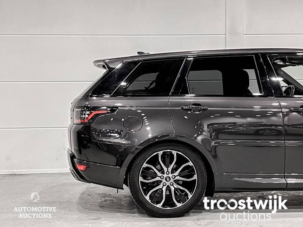 Land Rover Range Rover Sport 3.0 TDV6 HSE Dynamic Car
