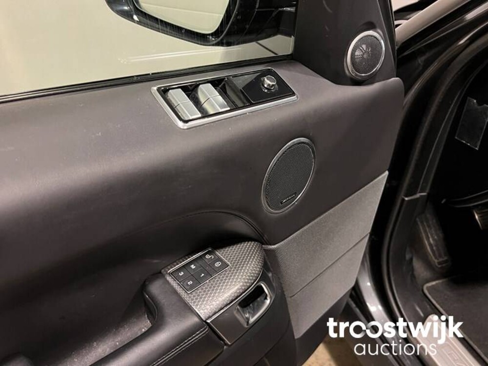 Land Rover Range Rover Sport 3.0 TDV6 HSE Dynamic Car