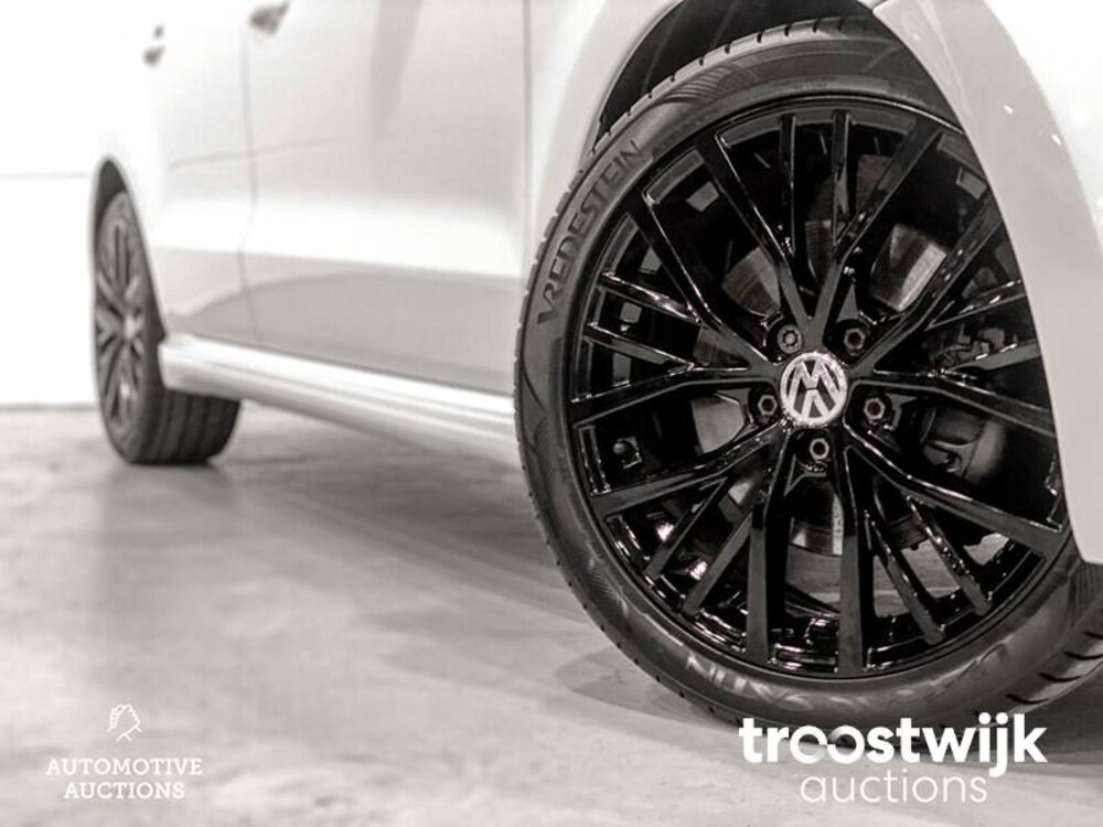 Volkswagen Polo TSI Blue GT Car