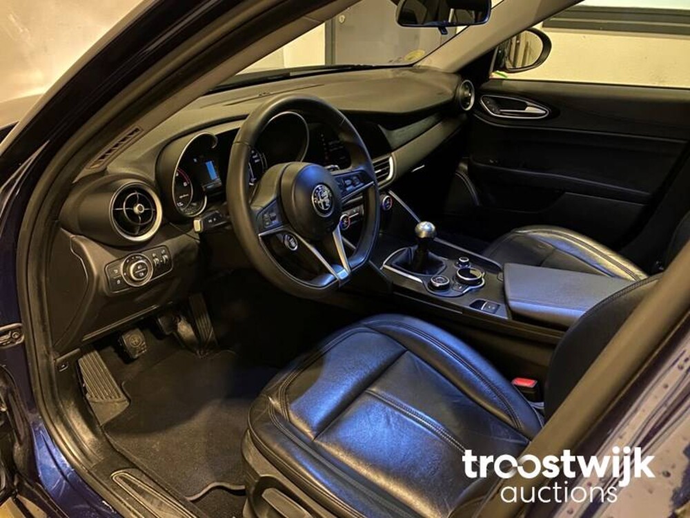 Alfa Romeo Giulia 2.2 Eco Business Car