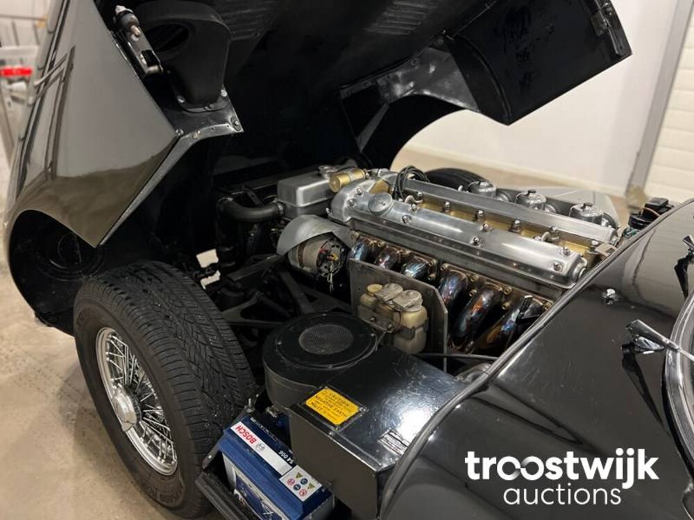 jaguar E-type S1 4.2 L6 OTS Car