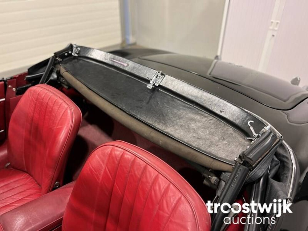 jaguar E-type S1 4.2 L6 OTS Car