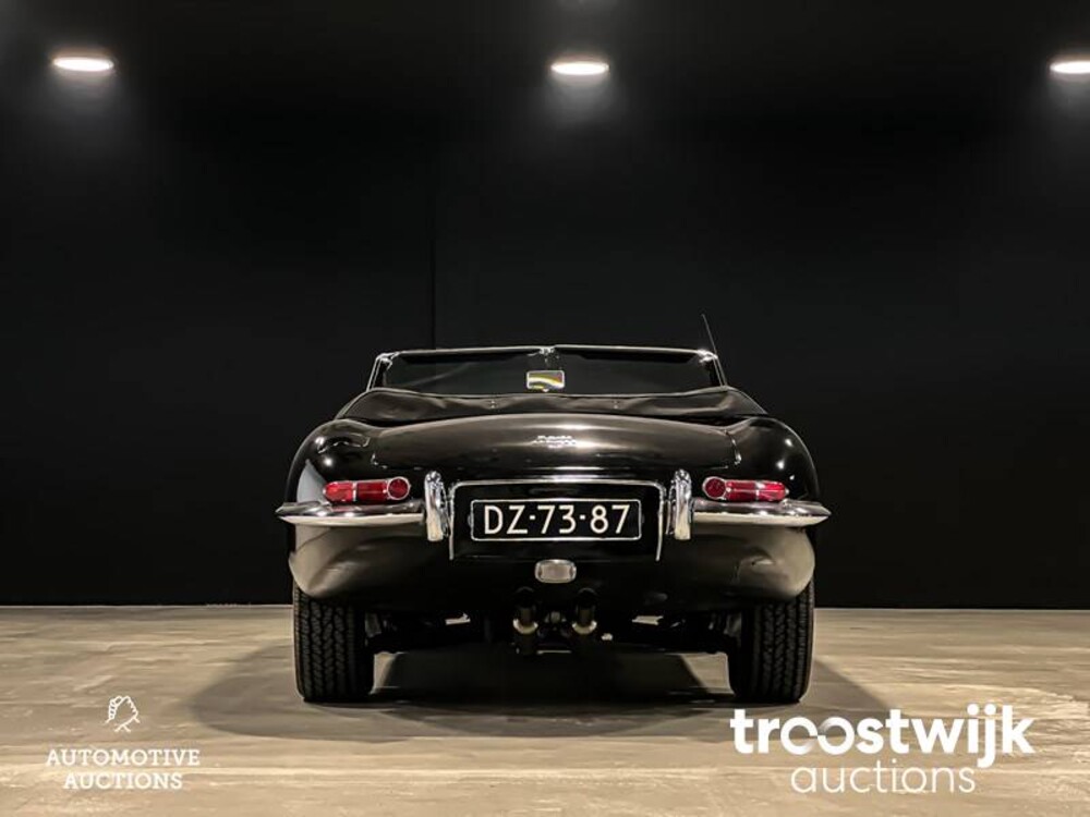 jaguar E-type S1 4.2 L6 OTS Car