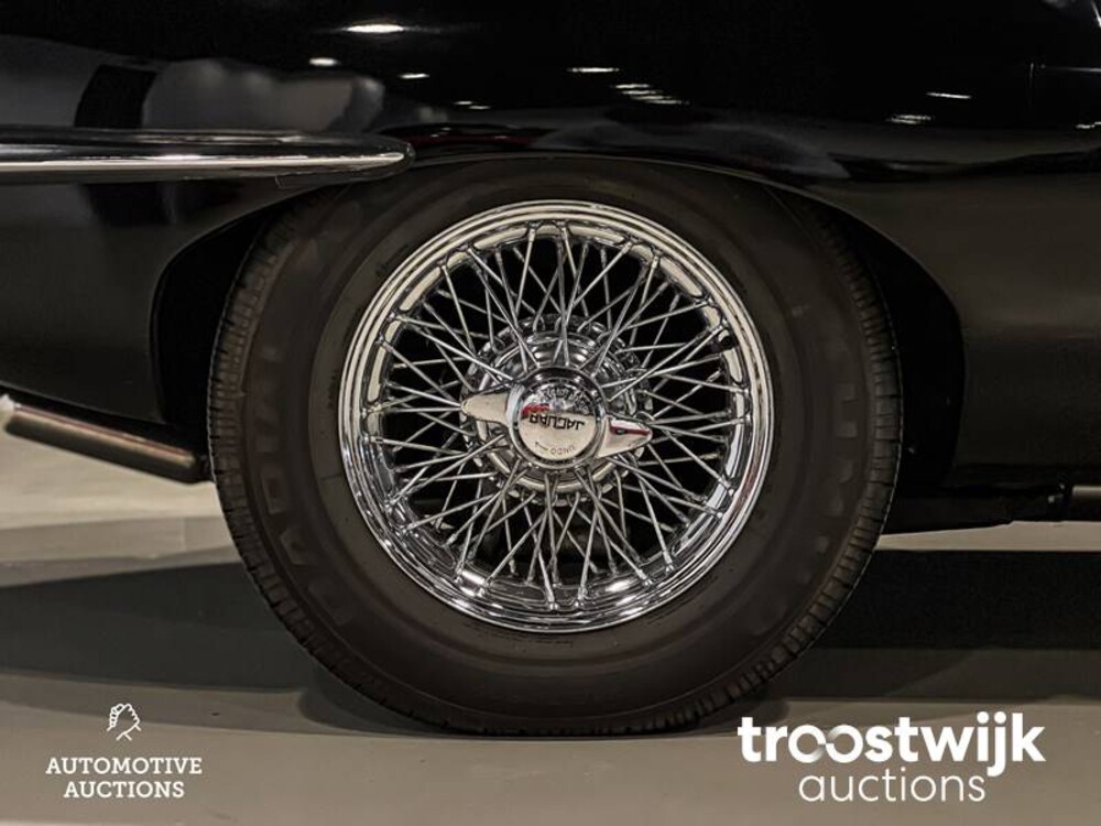 jaguar E-type S1 4.2 L6 OTS Car