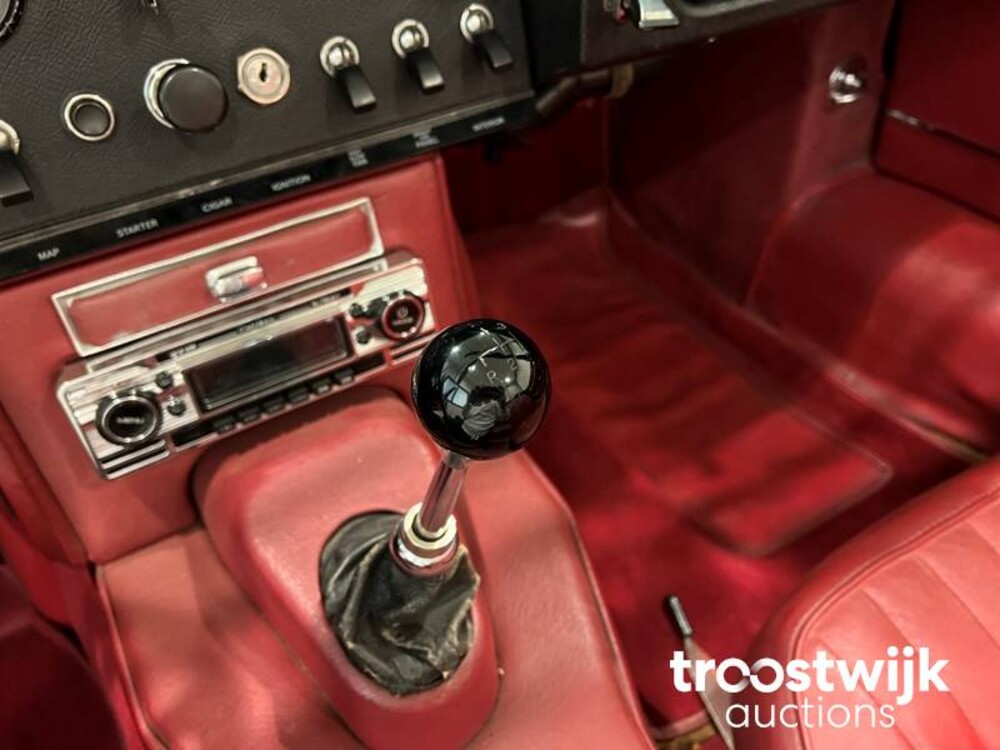 jaguar E-type S1 4.2 L6 OTS Car