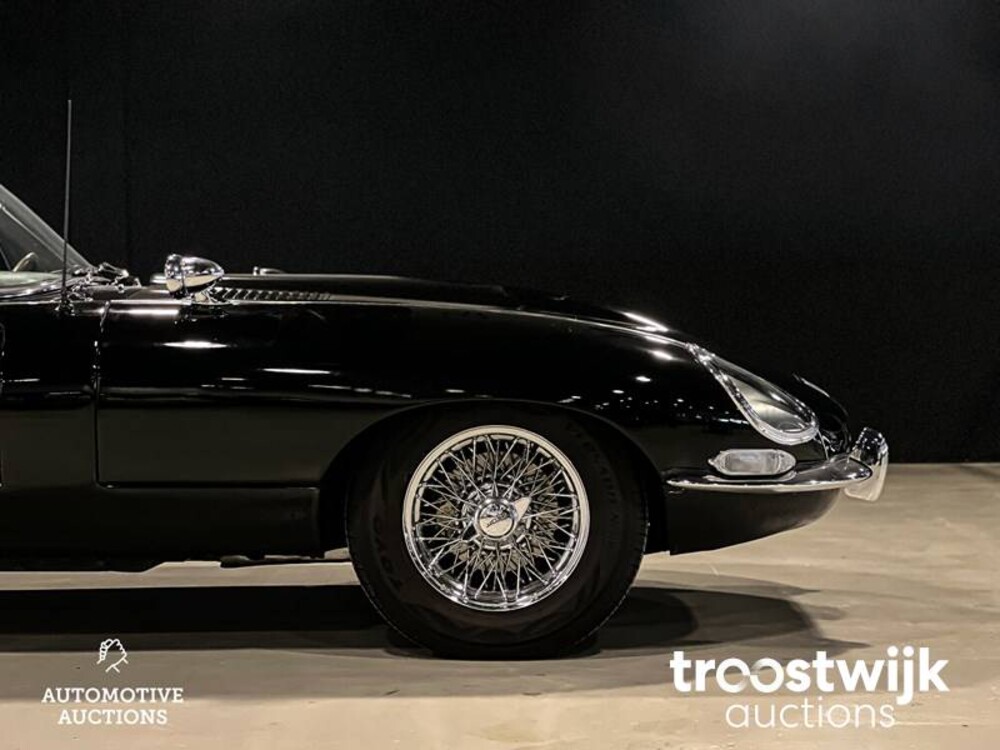 jaguar E-type S1 4.2 L6 OTS Car