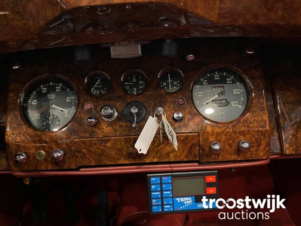 Jaguar Mark V MK5 DHC Car