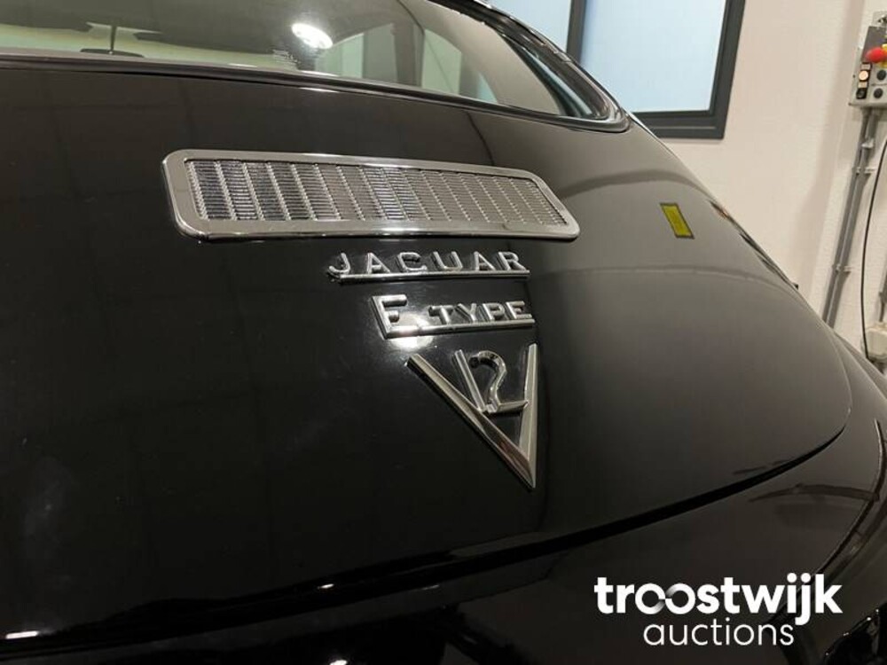 Jaguar E-Type Series III 5.3 V12 Car