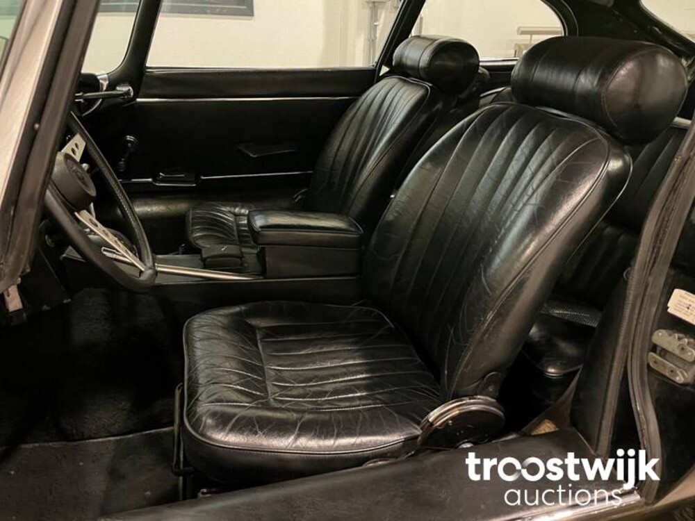 Jaguar E-Type Series III 5.3 V12 Car