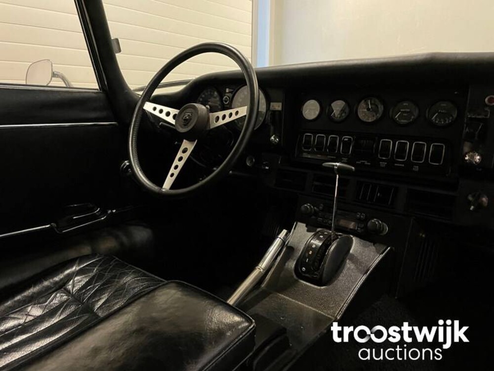 Jaguar E-Type Series III 5.3 V12 Car