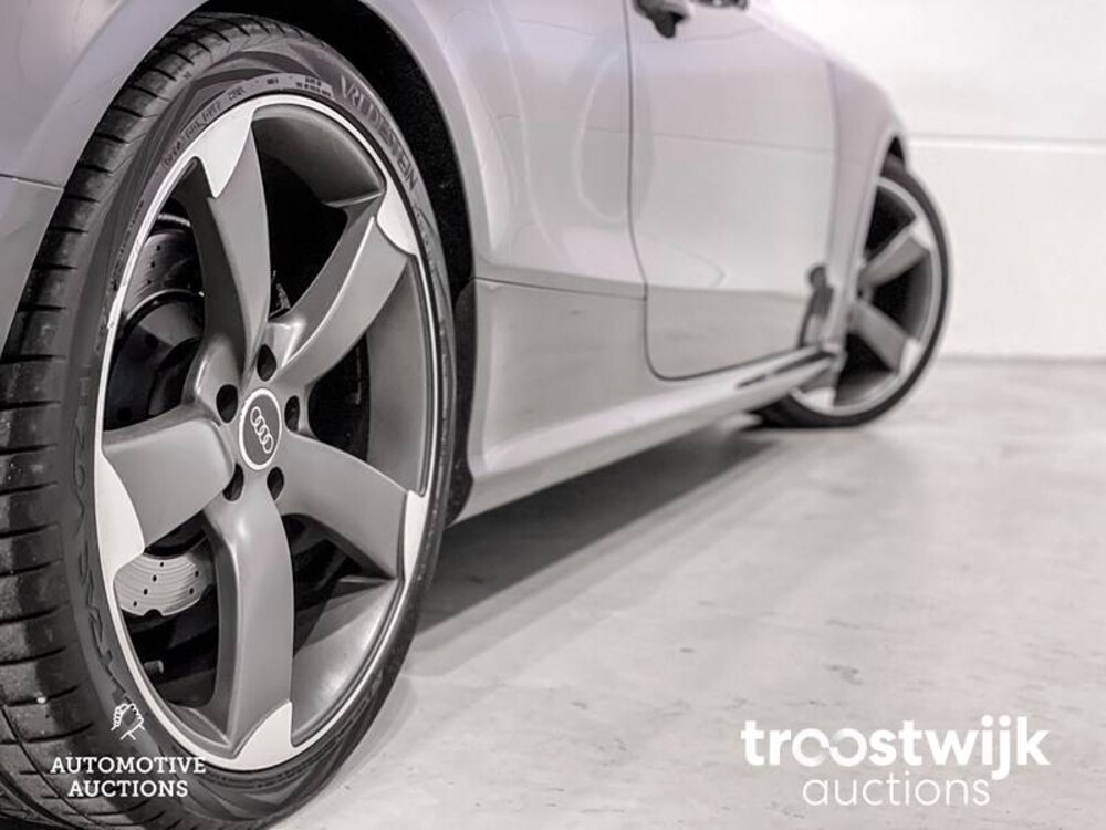 Audi RS5 4.2 FSI Quattro Cabriolet FACELIFT Car