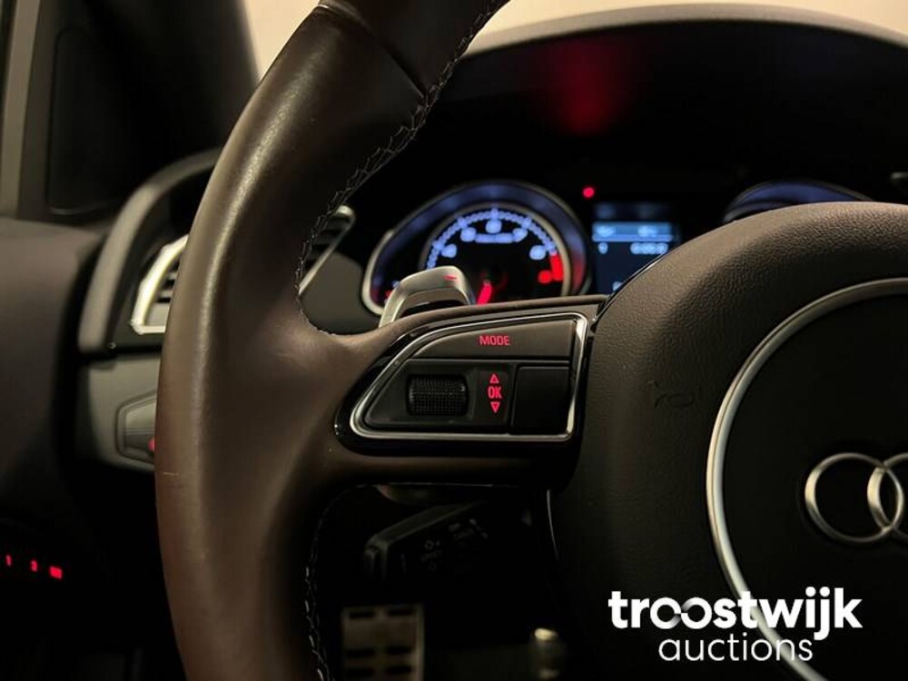 Audi RS5 4.2 FSI Quattro Cabriolet FACELIFT Car