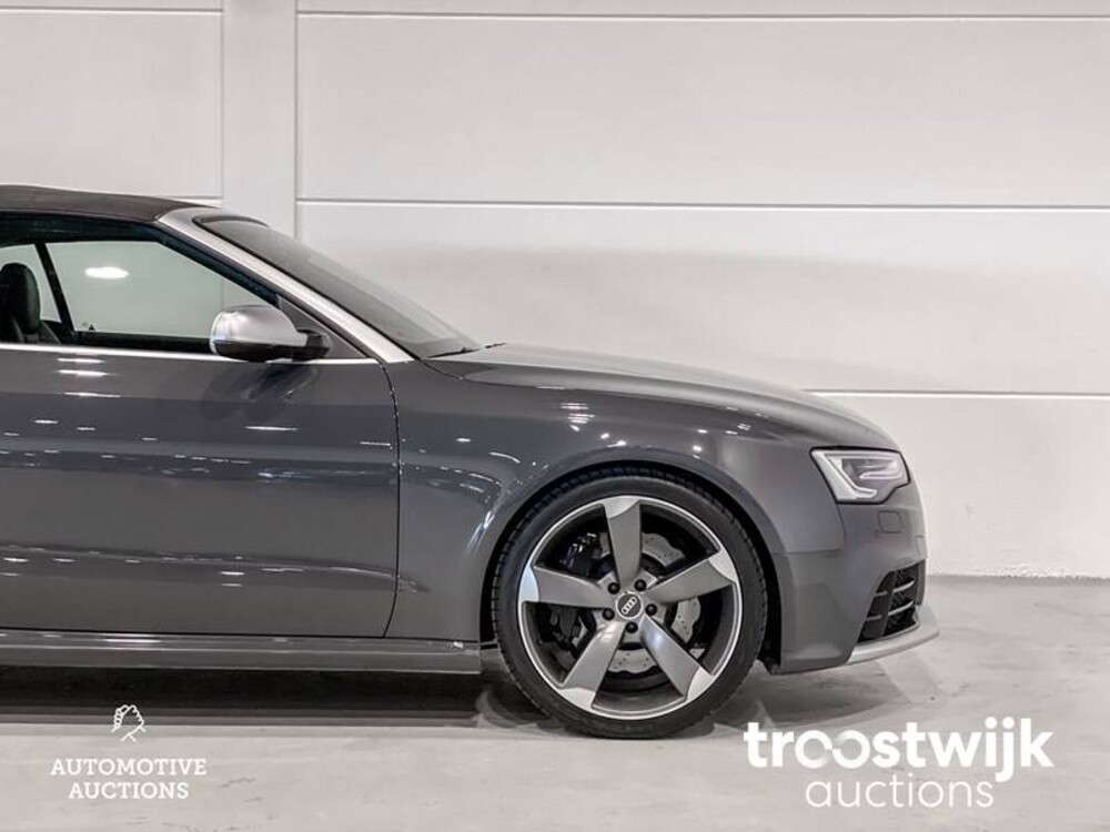 Audi RS5 4.2 FSI Quattro Cabriolet FACELIFT Car