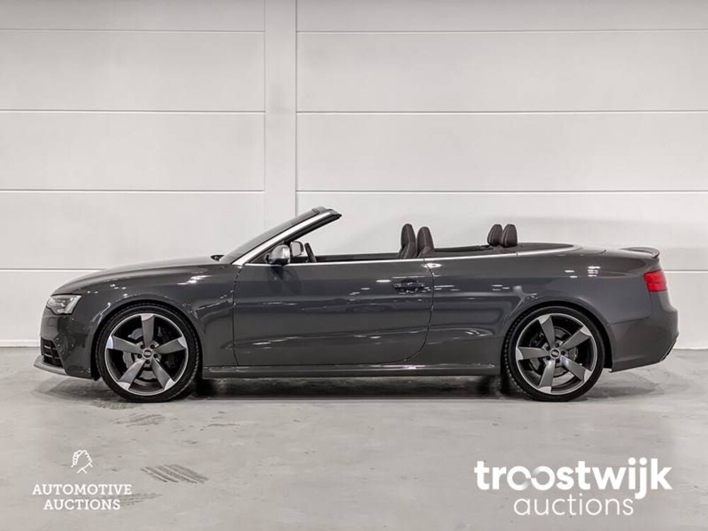 Audi RS5 4.2 FSI Quattro Cabriolet FACELIFT Car