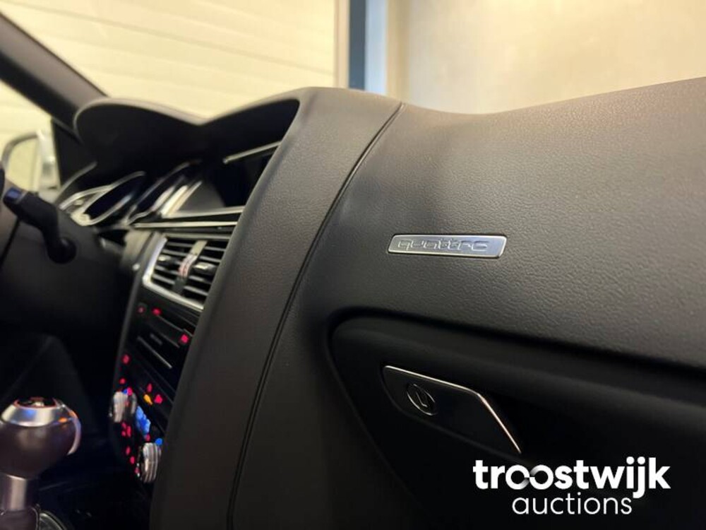 Audi RS5 4.2 FSI Quattro Cabriolet FACELIFT Car