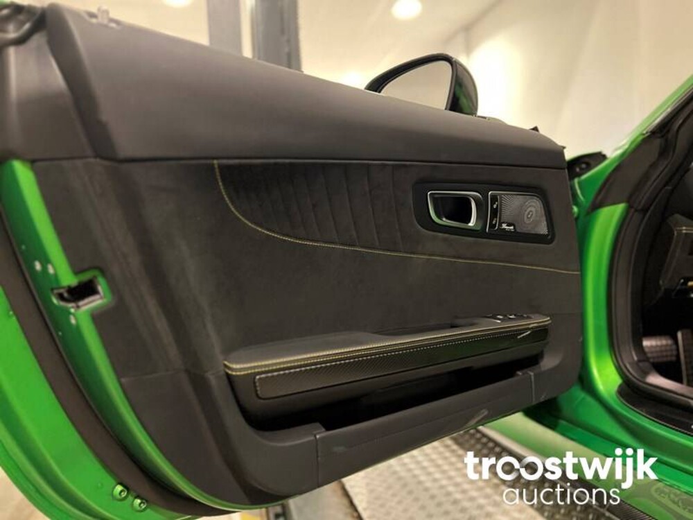 Mercedes-Benz AMG GT-R Posaidon GT-Klasse Car