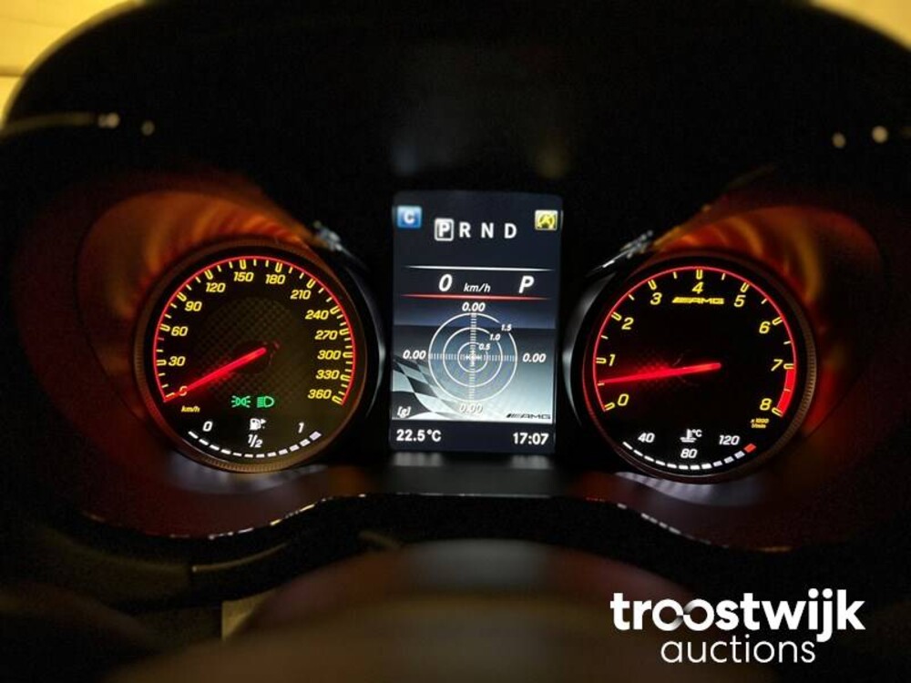 Mercedes-Benz AMG GT-R Posaidon GT-Klasse Car