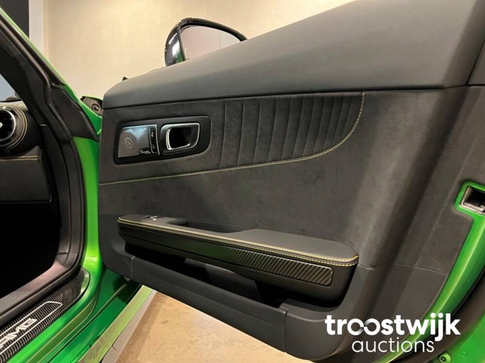 Mercedes-Benz AMG GT-R Posaidon GT-Klasse Car