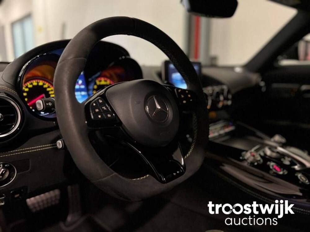 Mercedes-Benz AMG GT-R Posaidon GT-Klasse Car