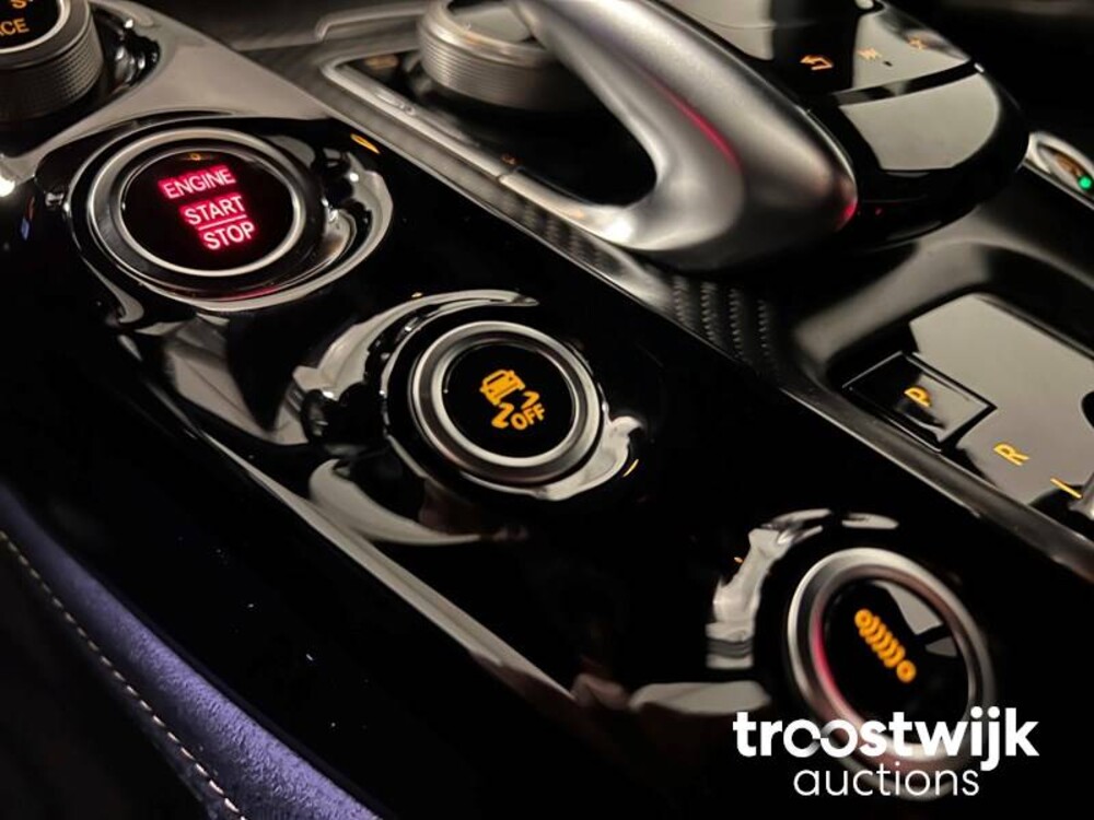 Mercedes-Benz AMG GT-R Posaidon GT-Klasse Car