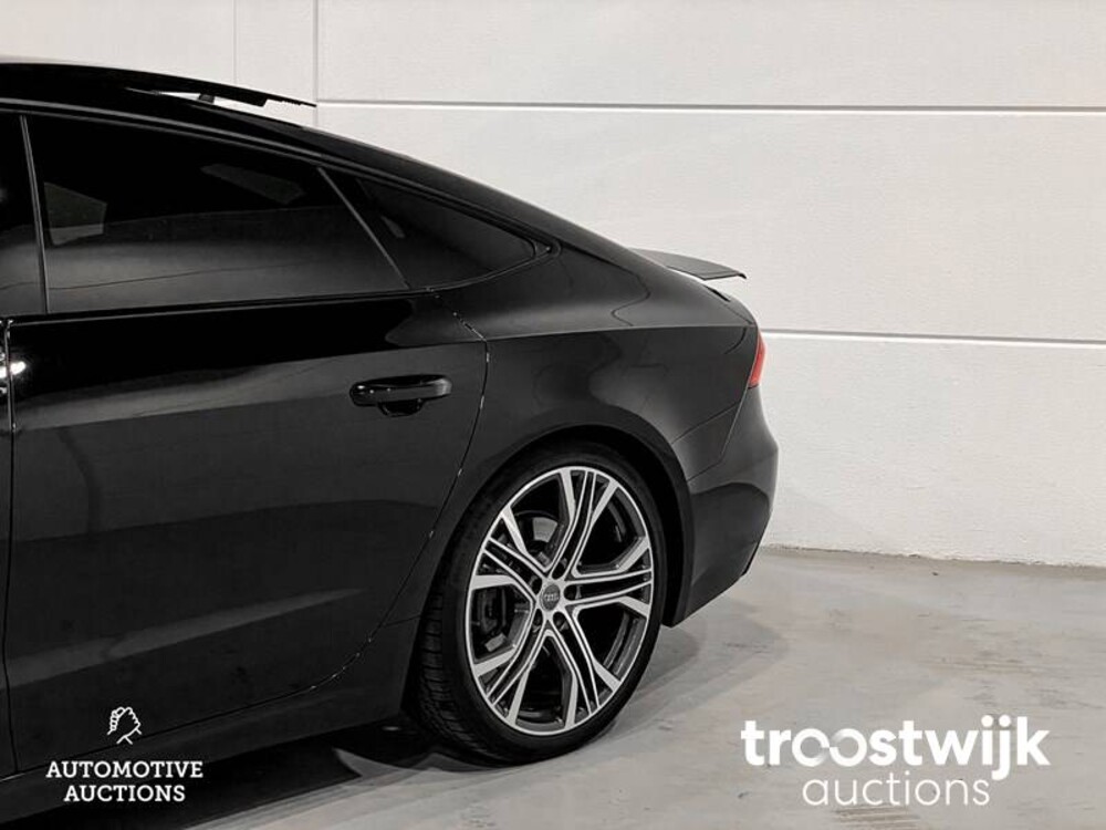 Audi A7 Sportback S-Line 55 TFSI Quattro Pro Line+ Car