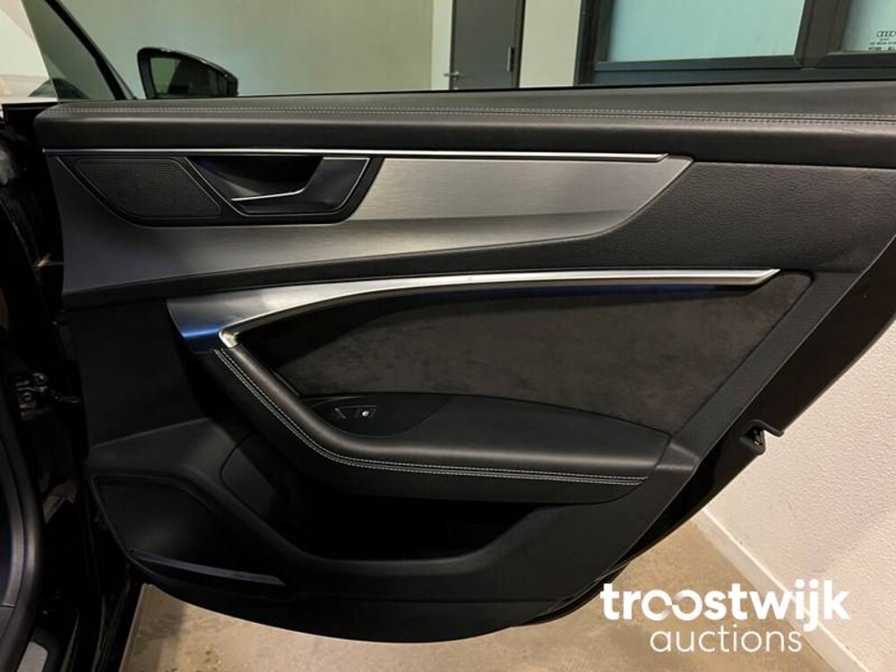 Audi A7 Sportback S-Line 55 TFSI Quattro Pro Line+ Car