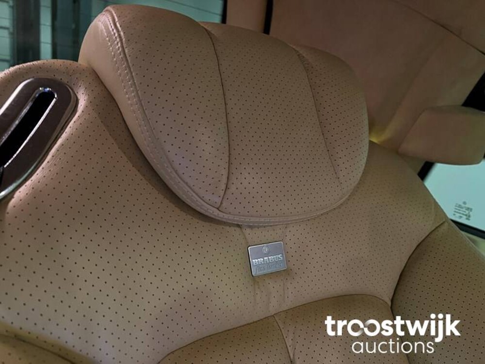 Mercedes-Benz Viano Brabus 4.4 V6 VIP Car