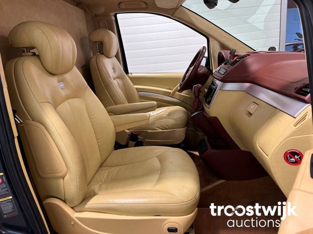 Mercedes-Benz Viano Brabus 4.4 V6 VIP Car