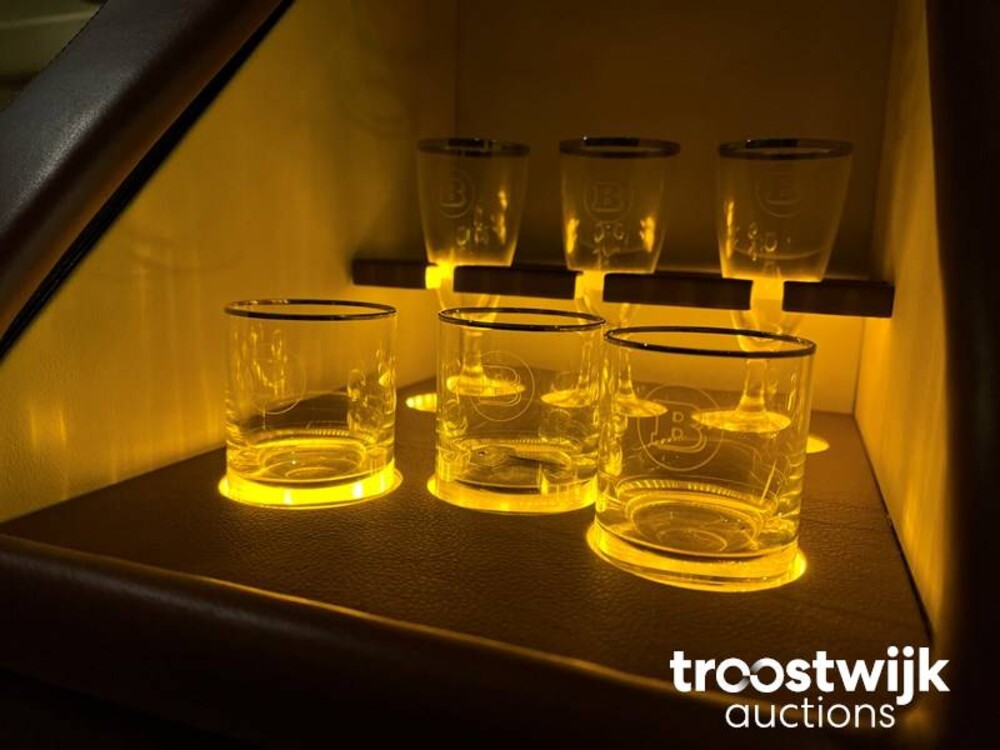 Mercedes-Benz Viano Brabus 4.4 V6 VIP Car