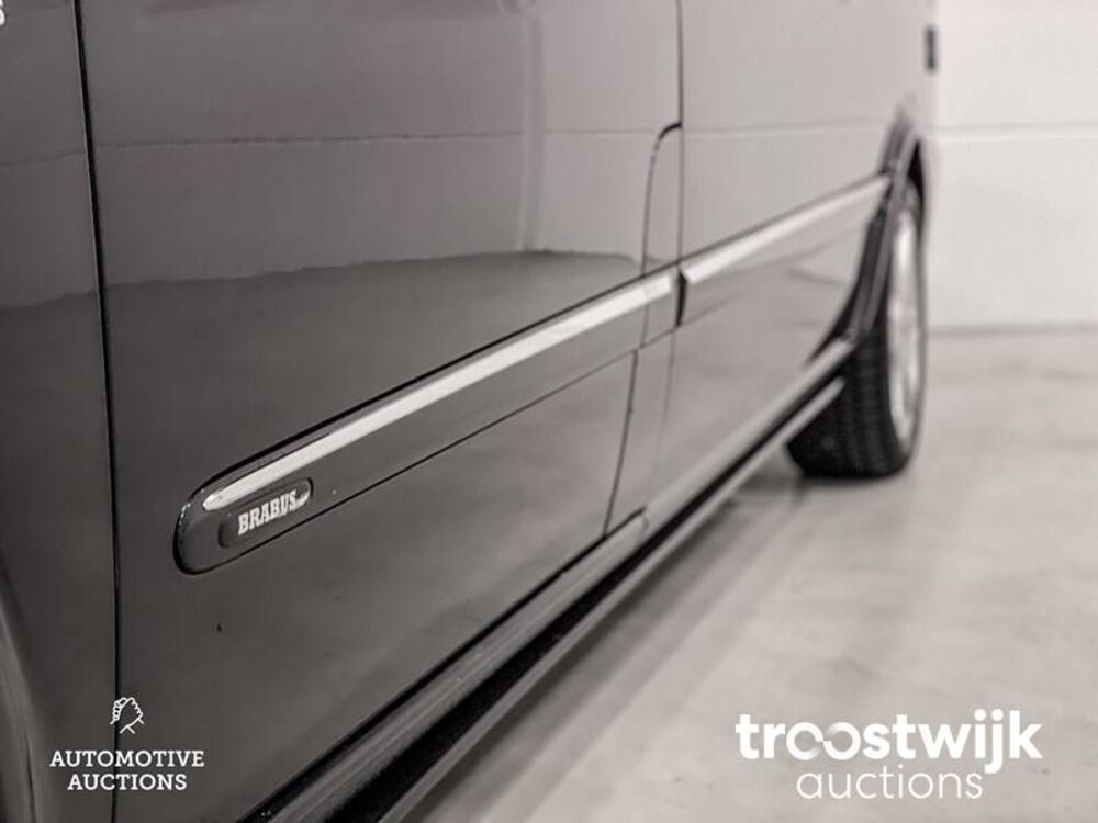 Mercedes-Benz Viano Brabus 4.4 V6 VIP Car