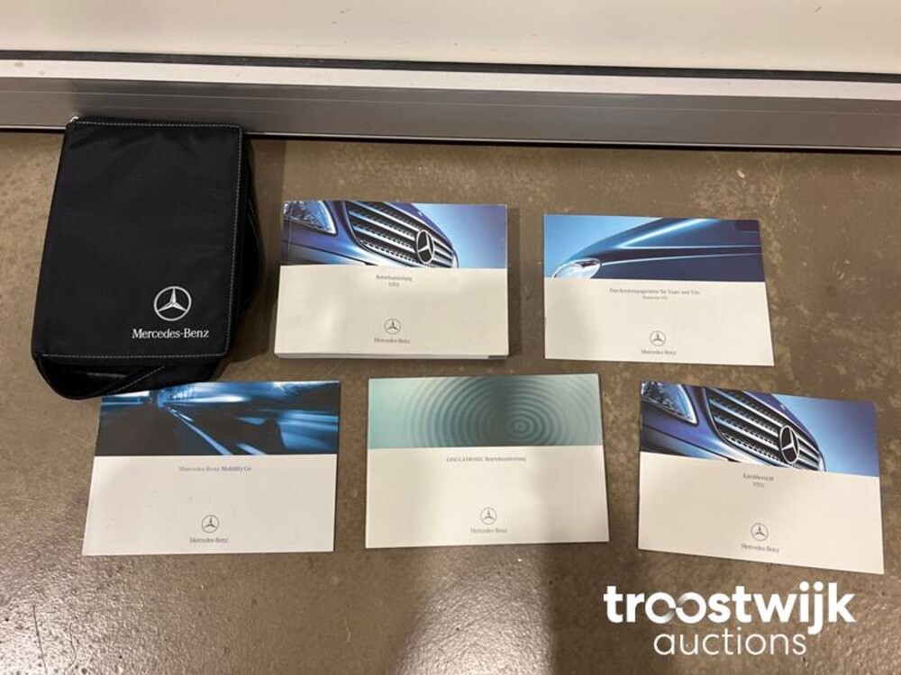 Mercedes-Benz Viano Brabus 4.4 V6 VIP Car