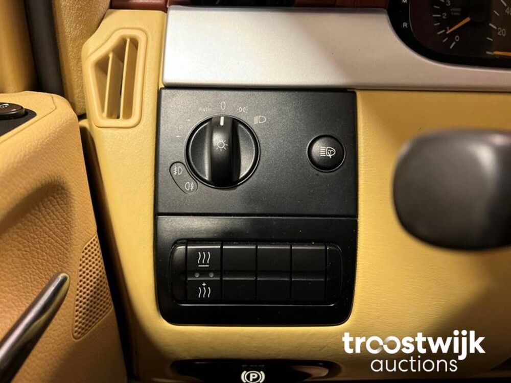 Mercedes-Benz Viano Brabus 4.4 V6 VIP Car