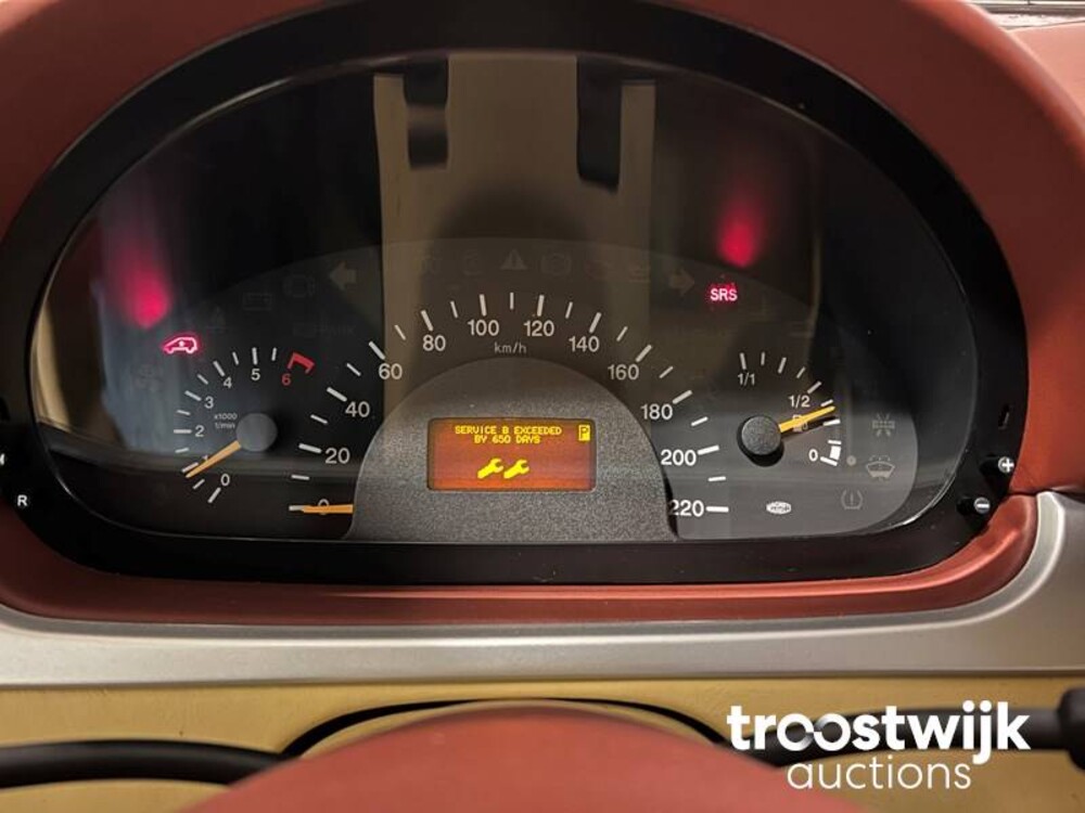 Mercedes-Benz Viano Brabus 4.4 V6 VIP Car