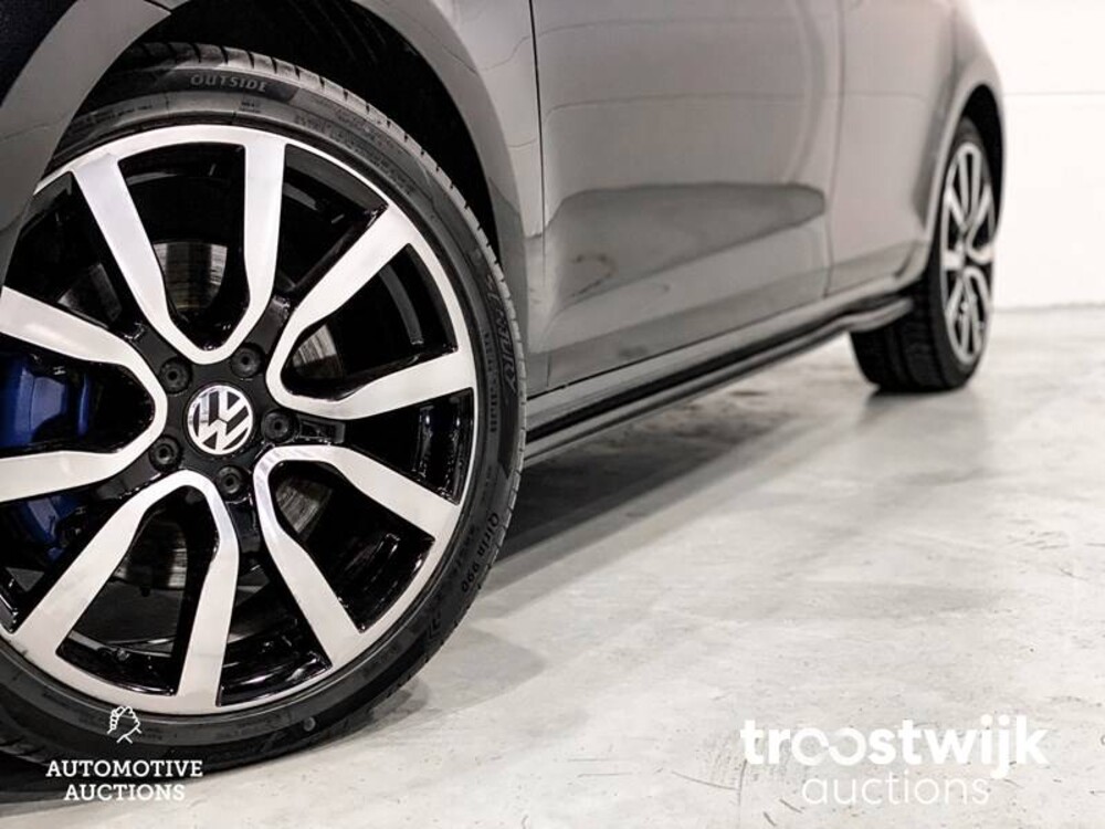 Volkswagen Golf GTE 1.4 TSI Car