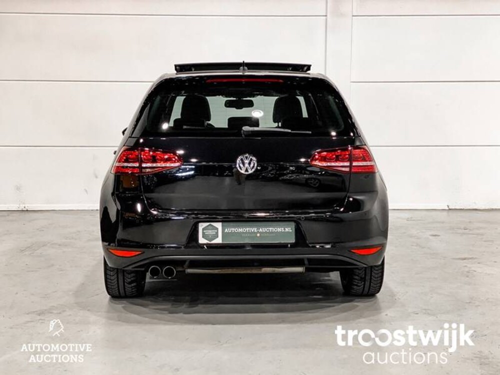 Volkswagen Golf GTE 1.4 TSI Car