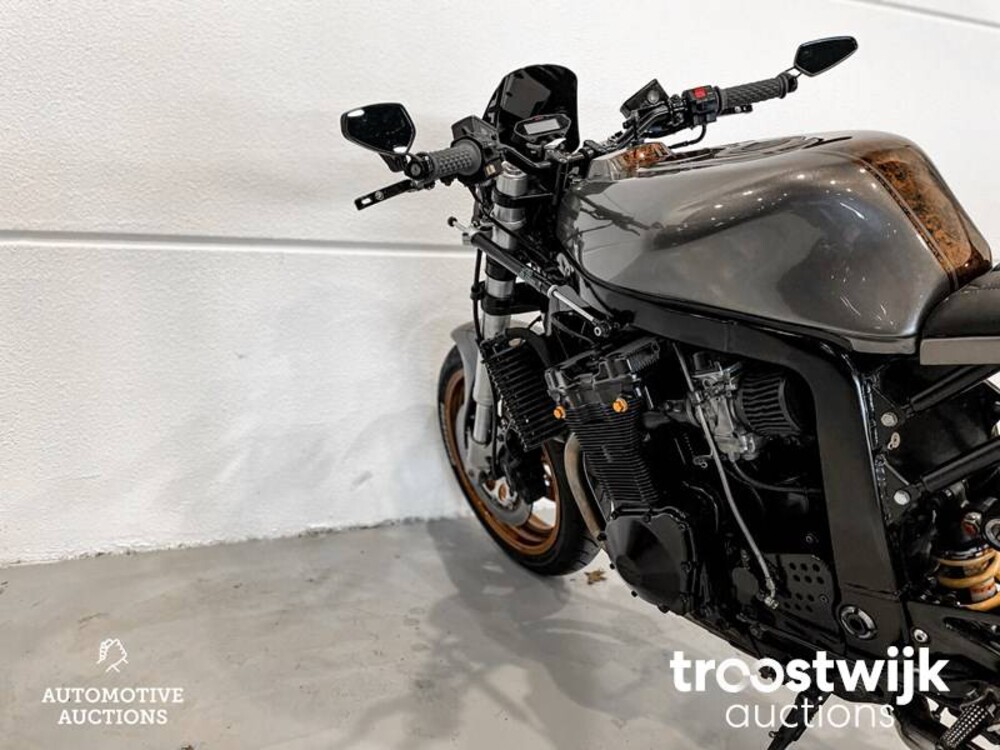 Suzuki GSX R 1100 Sport  Motorcycle