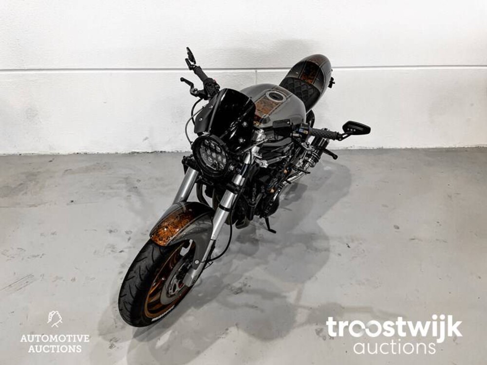 Suzuki GSX R 1100 Sport  Motorcycle