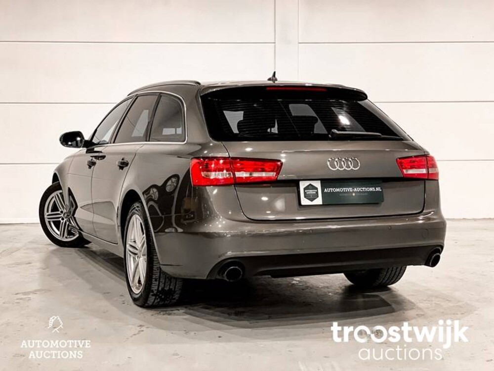 Audi A6 Avant 2.0 TFSI Business Edition Car