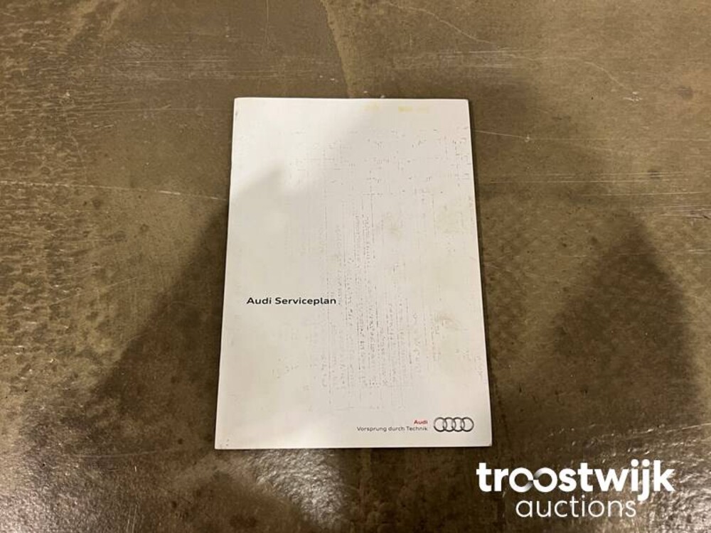 Audi A6 Avant 2.0 TFSI Business Edition Car