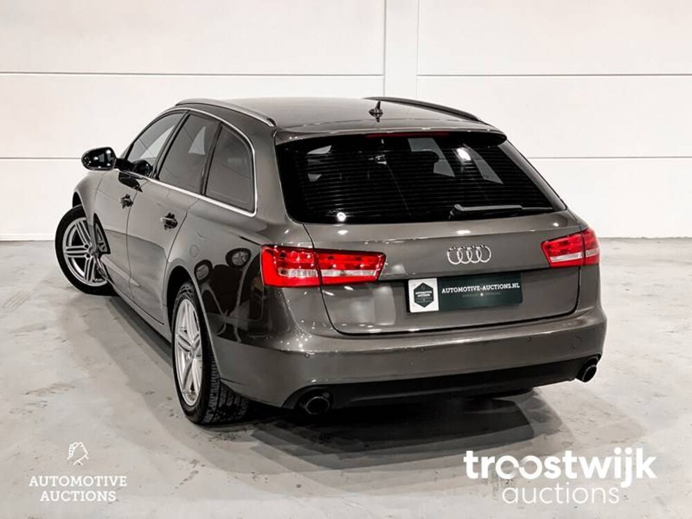 Audi A6 Avant 2.0 TFSI Business Edition Car
