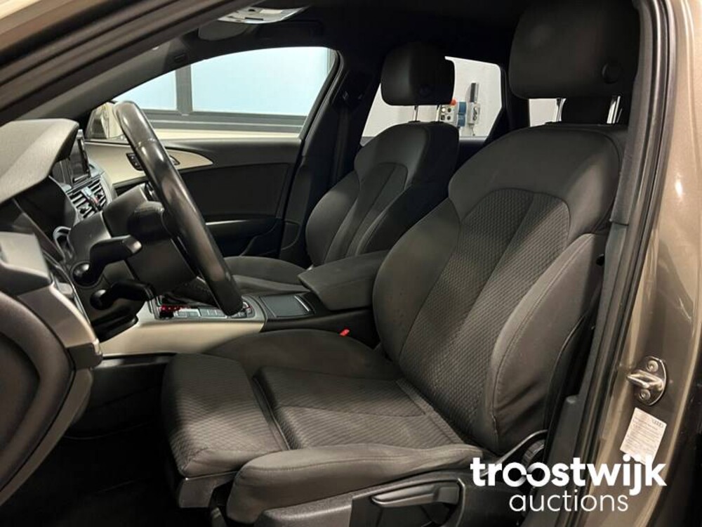 Audi A6 Avant 2.0 TFSI Business Edition Car