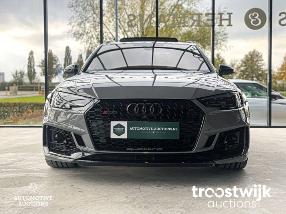 Audi RS4 2.9 V6 TFSI Quattro Car