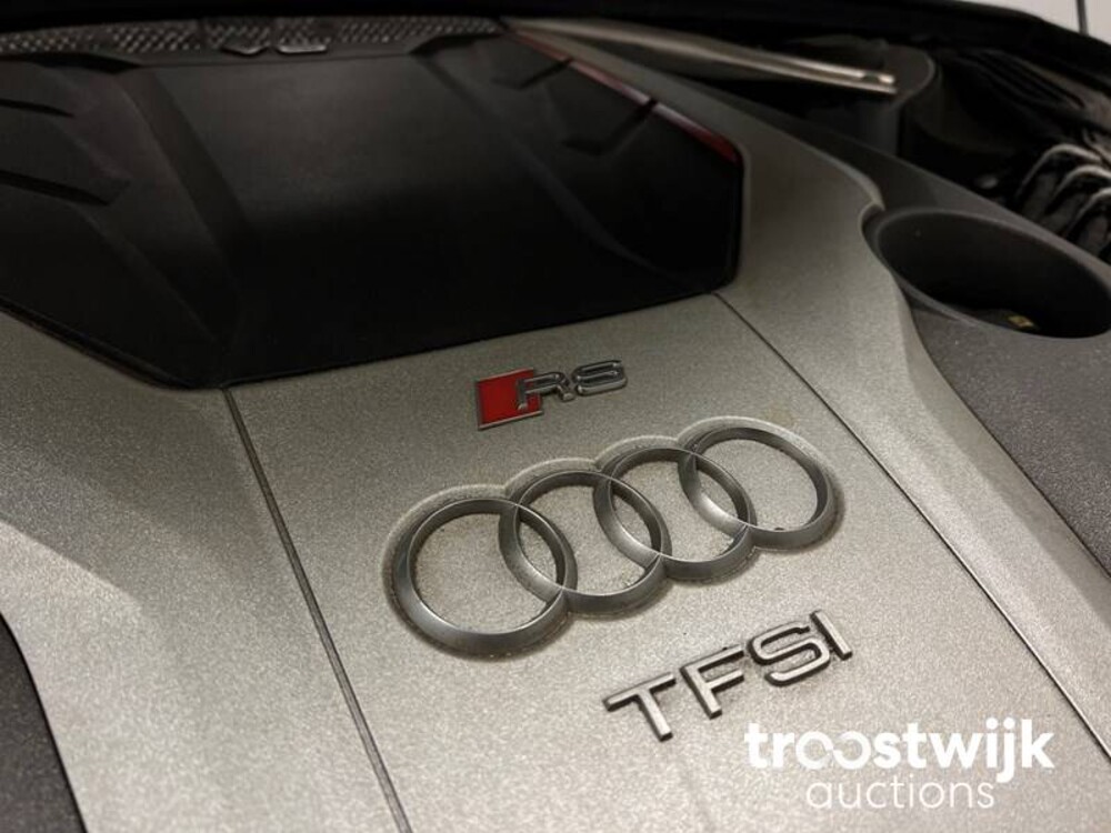 Audi RS4 2.9 V6 TFSI Quattro Car