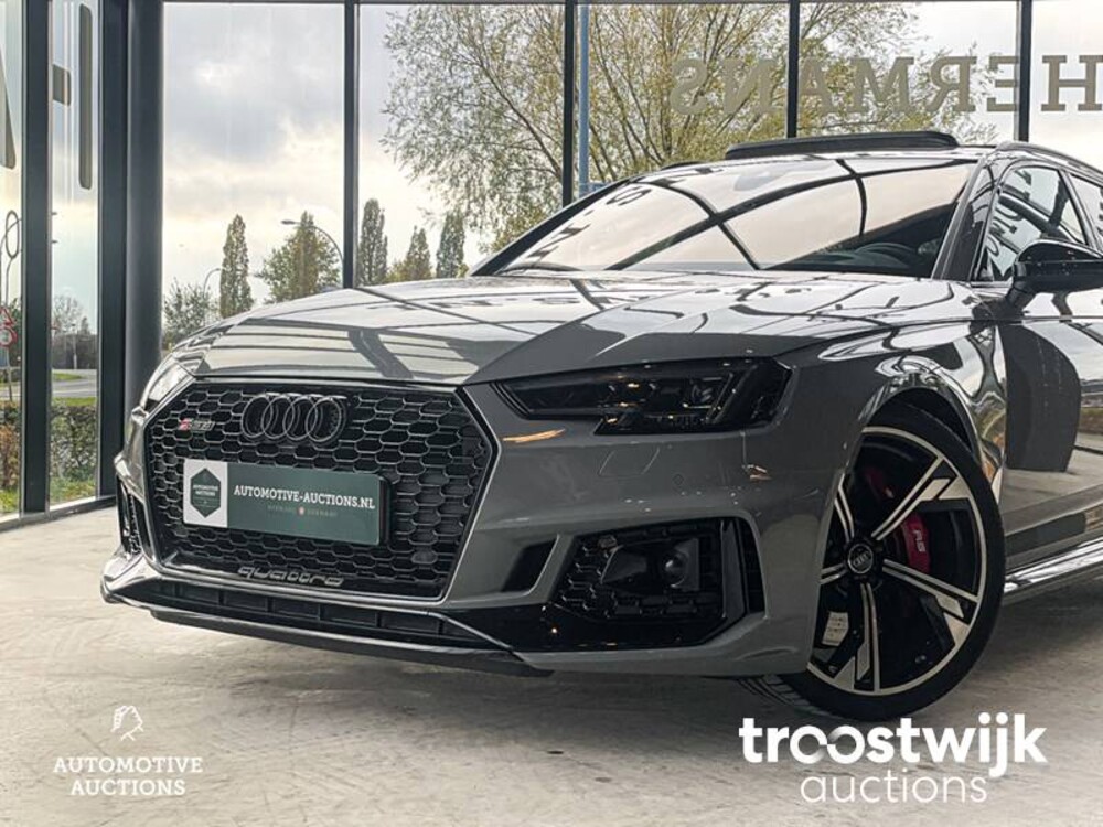 Audi RS4 2.9 V6 TFSI Quattro Car