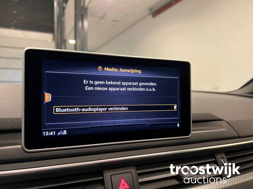 Audi RS4 2.9 V6 TFSI Quattro Car