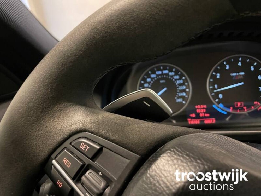 BMW 535xi High Executive M5 Pakket 5-serie Car