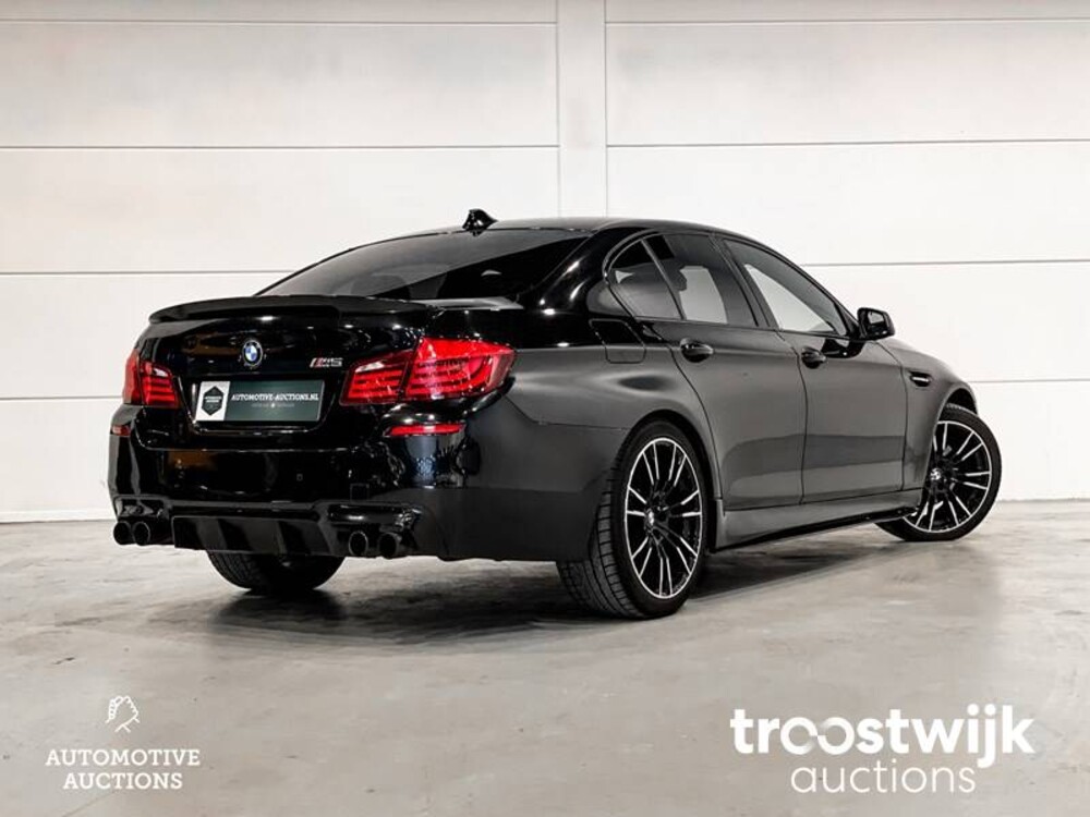 BMW 535xi High Executive M5 Pakket 5-serie Car